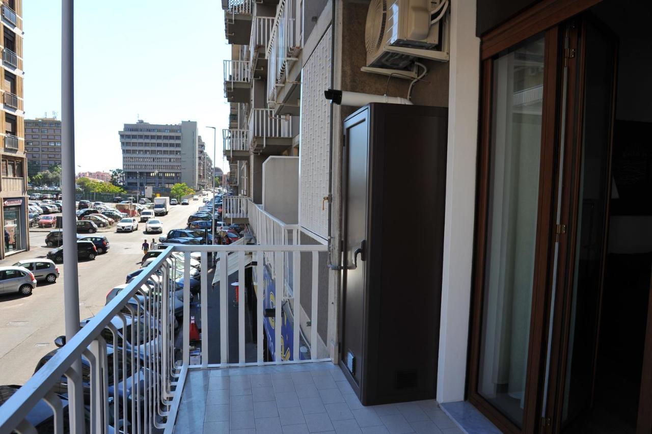 Home 22 Appartamento In Centro Storico - كاتانيا المظهر الخارجي الصورة
