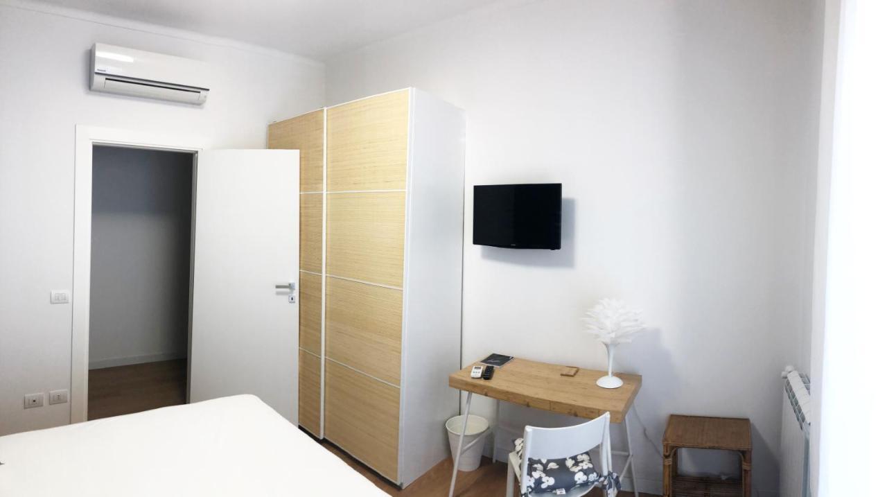 Home 22 Appartamento In Centro Storico - كاتانيا المظهر الخارجي الصورة